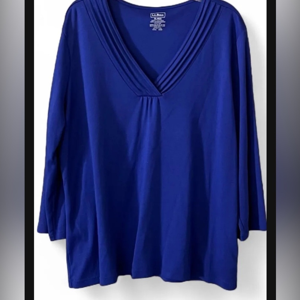 L.L. Bean Royal Purple 3/4 Length Sleeve V-Neck Top - Picture 2 of 3